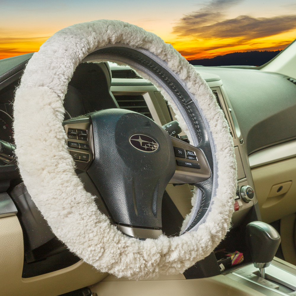 Steering Wheel Cover made from lambskin in three colours up to 39 CM-Easy-Grip Steering Wheel Cover