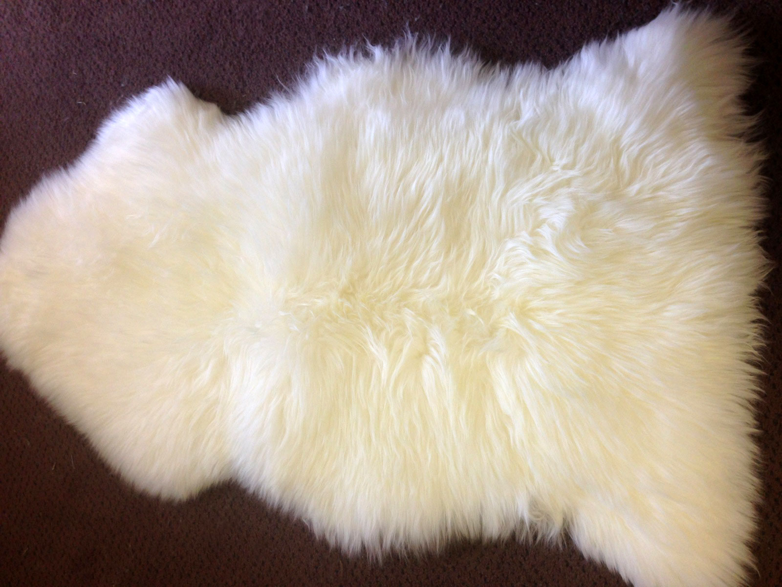 thumbnail image 2 of Genuine Australian Sheepskin Rug – Extra Thick & Fluffy, Ivory White, Premium Hide (Single Pelt) 2 of 6