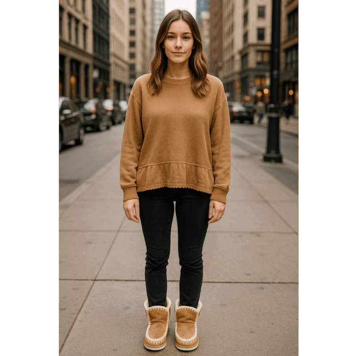 MOU18 Cognac Sheepskin Boots